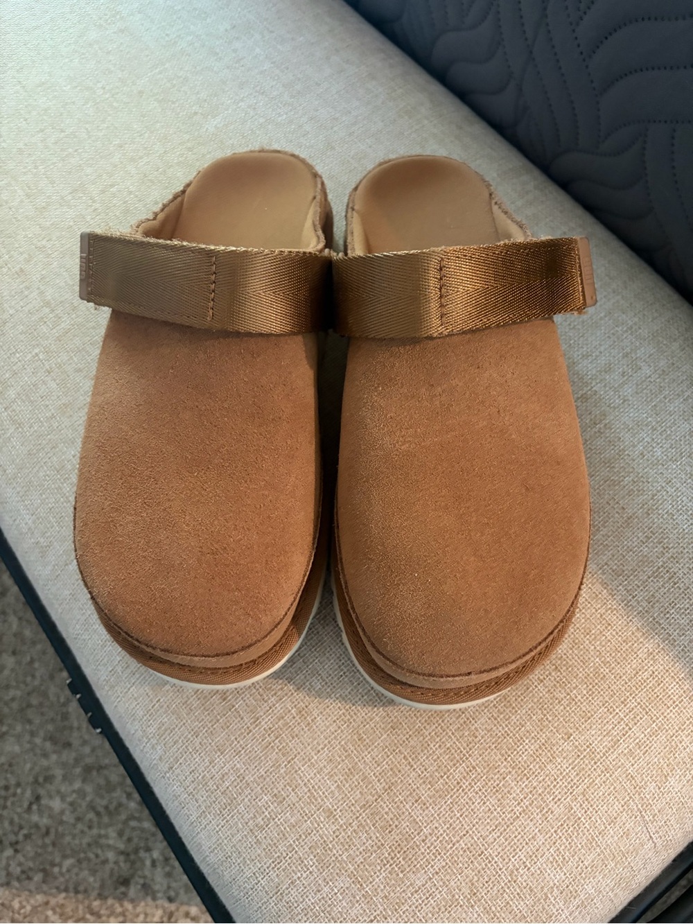 UGG Kids Chestnut Suede Slip-On Clogs with Strap